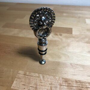 Mud Pie Silver Plated Double Sided Cast Heavy Weight Metal Lion Bottle Topper 5"